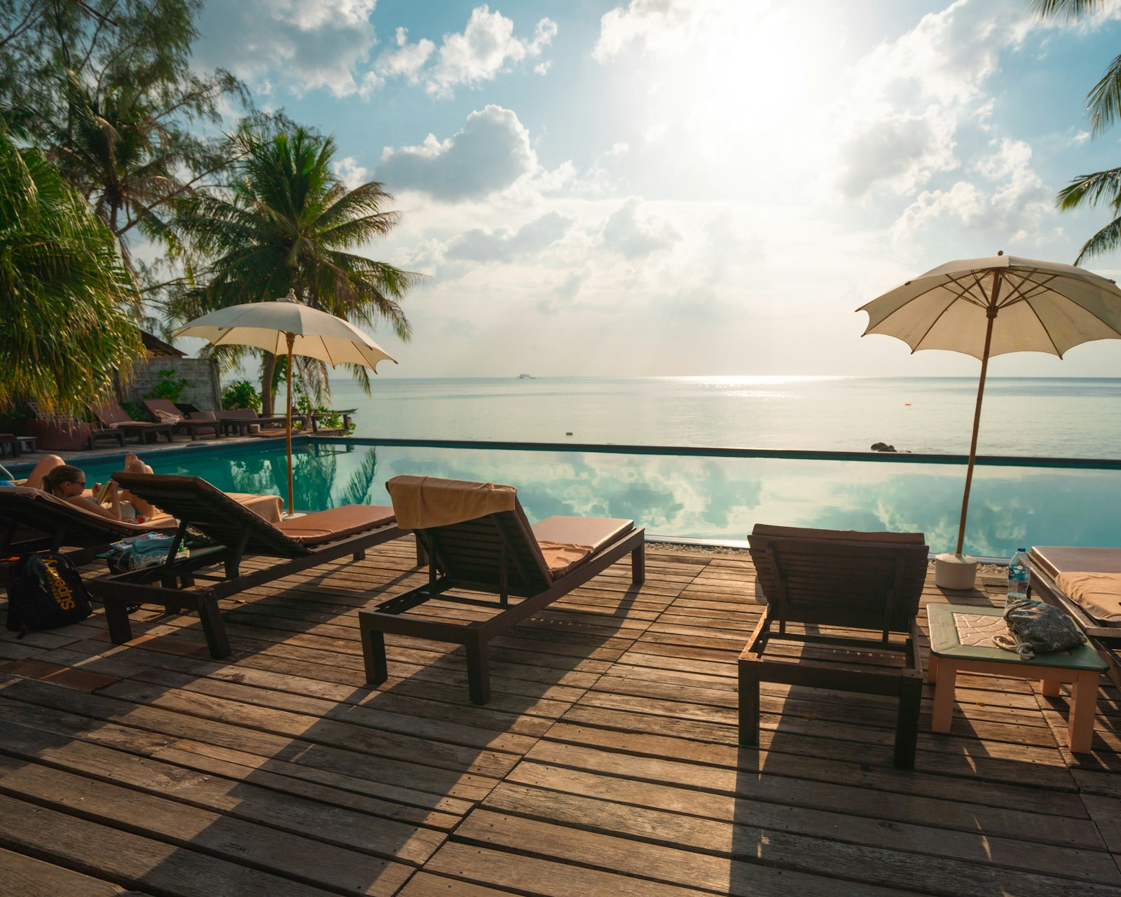 Gili Trawangan beachfront resort pool